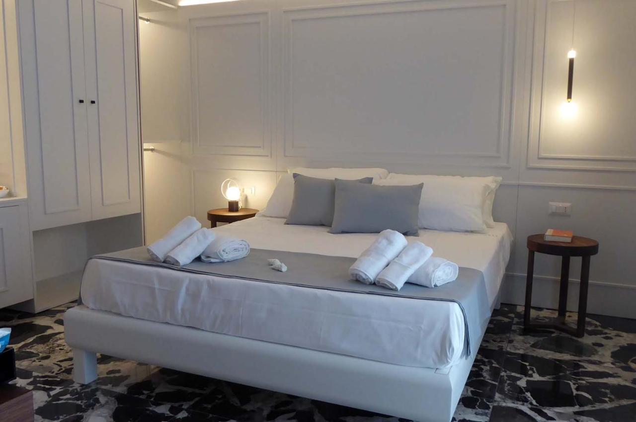 Paderagi Bed & Breakfast Санта Доменика Екстериор снимка