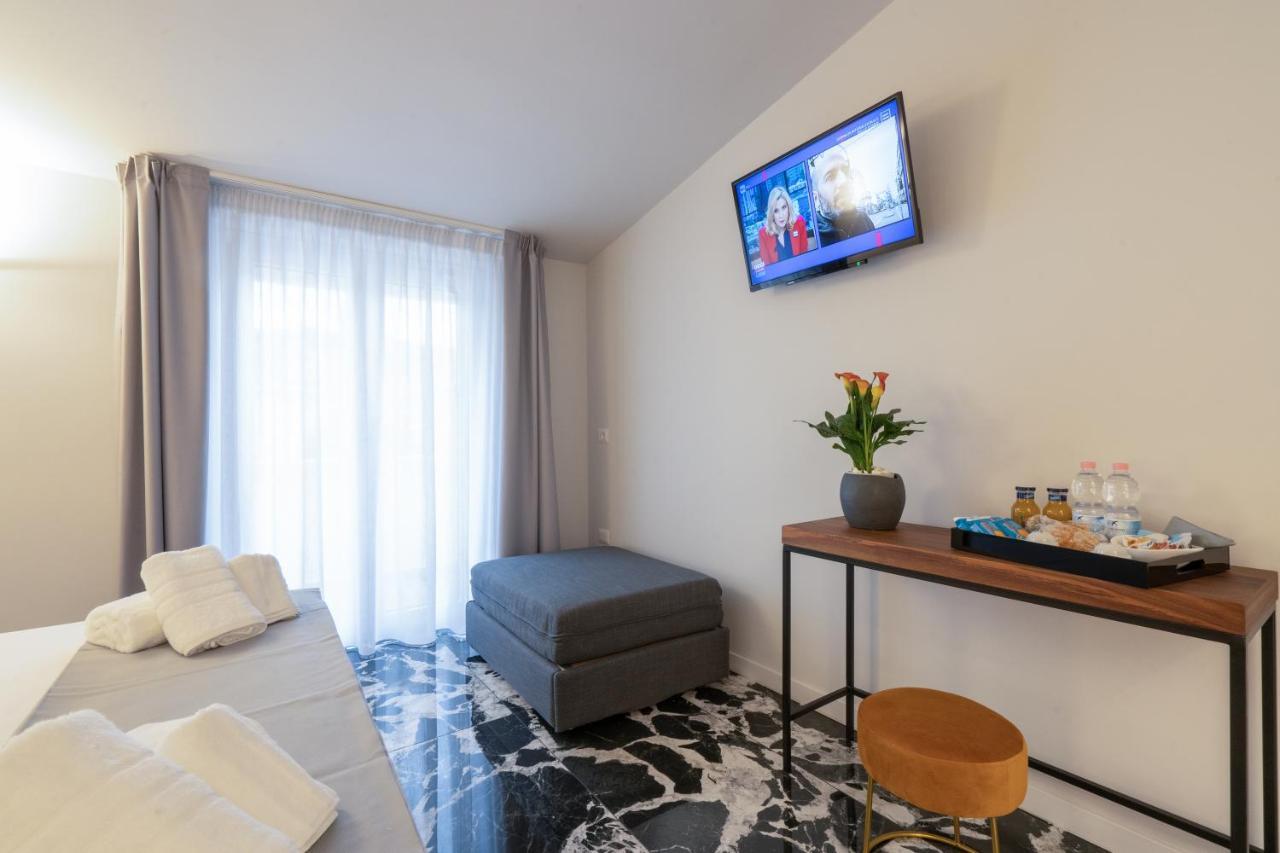 Paderagi Bed & Breakfast Санта Доменика Екстериор снимка